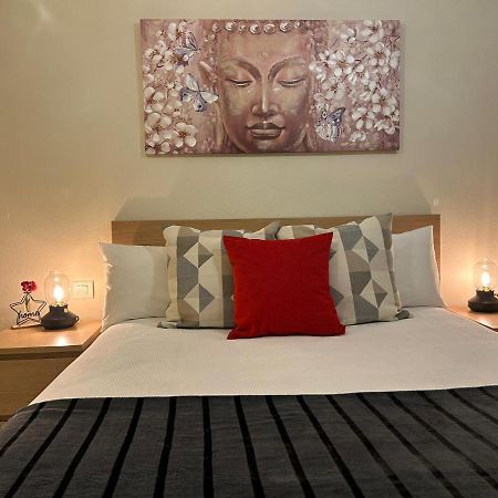 Apartamento Suite Torre Alta Parking Gratis เซบีญา ภายนอก รูปภาพ
