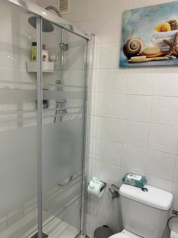 Apartamento Suite Torre Alta Parking Gratis เซบีญา ภายนอก รูปภาพ